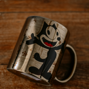 CANECA-ESPELHADA-DOURADA-GATO-FELIX