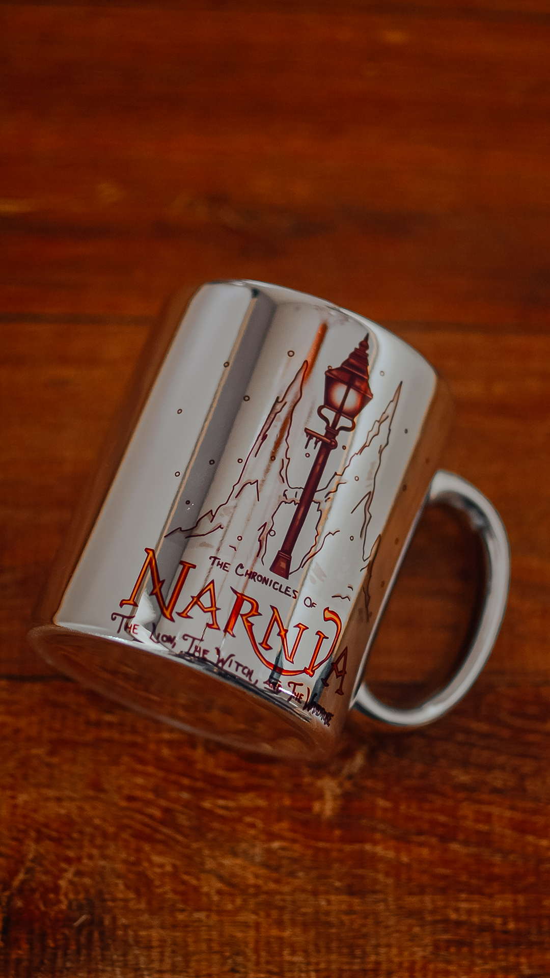 CANECA-PERSONALIZADA-PRATA-CRONICAS-DE-NARNIA