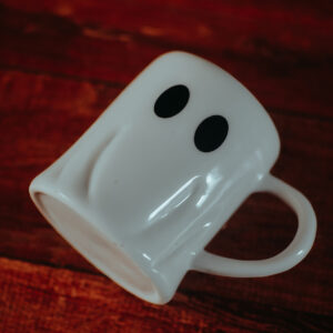 JONES-RODRIGUES-MOCKUP-CANECA-FANTASMA