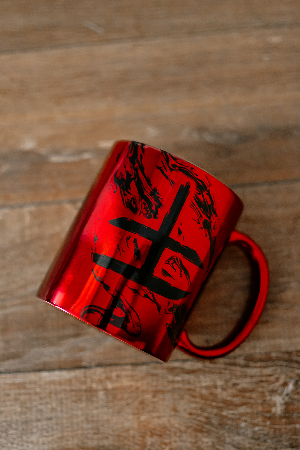 JONES-RODRIGUES-MOCKUP-CANECA-SITE-ORDEM-PARANORMAL